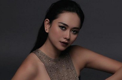 Galau Akut, Aura Kasih Tulis 10 Sikap Hidup Bahagia Menurut Dirinya