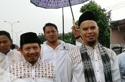 Ahmad Dhani Janji Undang RHCP Jika Menang Pilkada, Berlebihan?