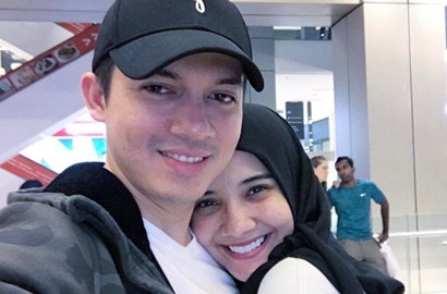 Unggah Foto di Ranjang Bareng Istri, Irwansyah: Sayang Banget Sama Kamu