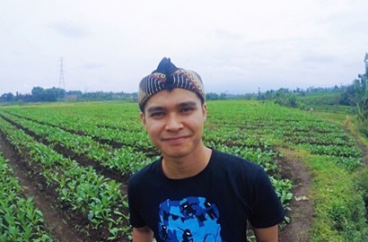 Syuting 'Kampung Kendang', Aiman Ricky Rasakan Suasana Kampung Halaman
