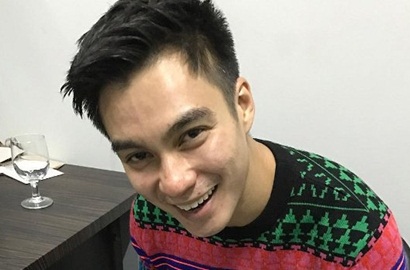Unggah Foto Ini, Baim Wong Salah Fokus Gara-Gara Belahan Dada Nikita Mirzani?