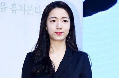 Tak Peduli Kontroversi, JTBC Konfirmasi Hwayoung Tampil di 'Age of Youth 2'