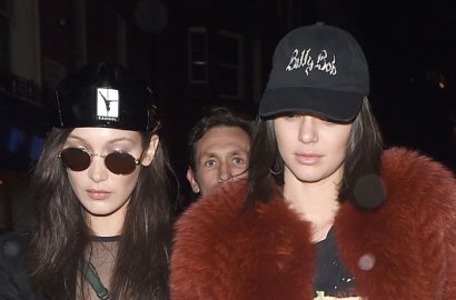 Jalan Bareng Kendall Jenner, Bella Hadid Nekat Tak Pakai Bra