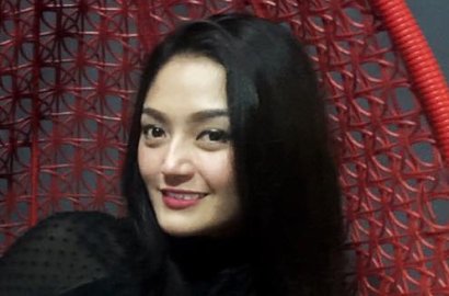 Siti Badriah Keren Naik Mobil Mewah, Teaser 'Harapan Cinta' Ala-ala India?