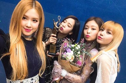 Seksi dan Cantik, Serunya Black Pink Rias Penonton di 'Get It Beauty'