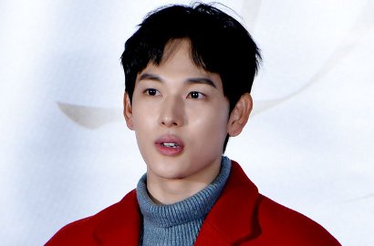 Jadi Mahasiswa, Siwan Asyik Pegang Tangan Wanita di 'One Line'