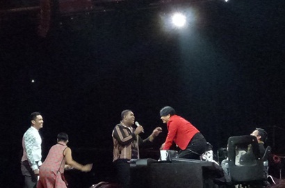 Wow, Suara Kontestan 'Rising Star Indo' Ini Bikin Armand Maulana Naik ke Atas Meja