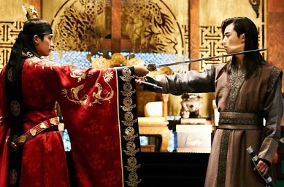 Banjir Kritikan Jelang Tamat, Begini Rating 'Hwarang' Park Seo Joon