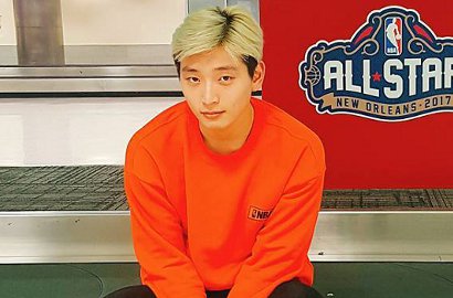 Setelah Nam Joo Hyuk, Kini Jinwoon Bikin Heboh Pertandingan NBA