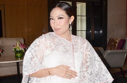 Hamil 5 Bulan, Ayu Dewi Ingin Miliki Tiga Anak