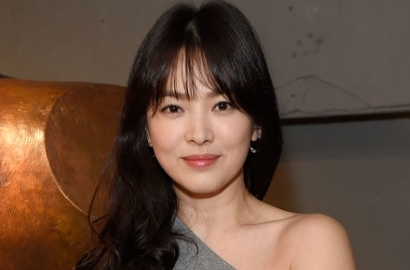 Bukan Sahabat, Ini yang Dirasakan Song Hye Kyo Soal Joong Ki-Yoo Ah In