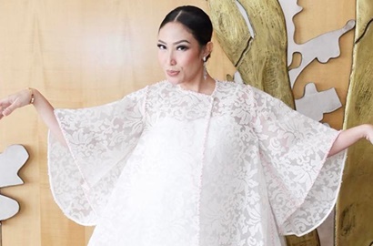 Pengen Lahiran Gratis, Ayu Dewi Ngarep Dapat Endorse Rumah Sakit
