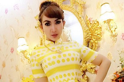 Roro Fitria Jalani Ritual Malam Jumat Kliwon, Begini Reaksi Netter