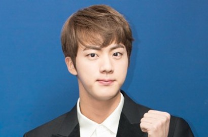 Ganteng Pakai Jas, Awas Meleleh Lihat Foto Kelulusan Jin BTS Ini