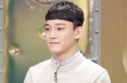Pakai Setelan Jas, Chen Disebut Paling Ganteng di EXO