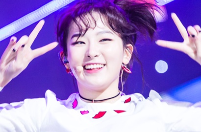 Headmic Mati Saat Red Velvet Manggung 'Rookie', Profesionalitas Seulgi Dipuji Netter