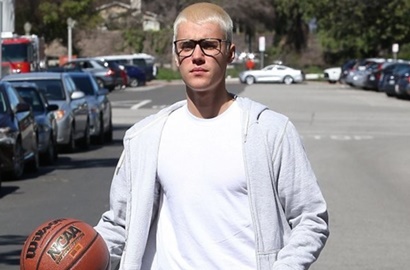 Curhat di Twitter, Justin Bieber Isyaratkan Punya Kekasih Baru?