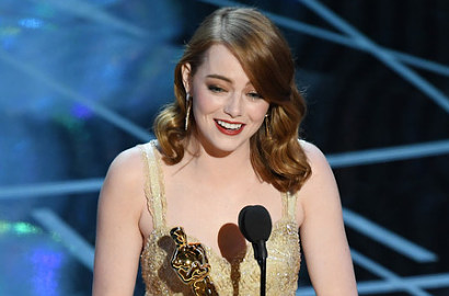 Ini Reaksi Emma Stone Tahu 'La La Land' Batal Menang 'Best Picture' di Oscar