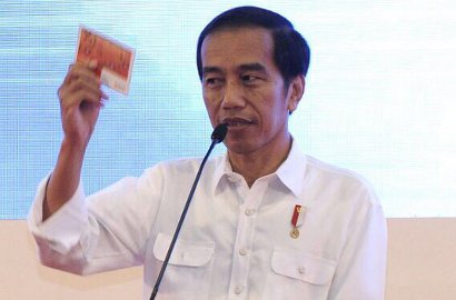 Hina Presiden Jokowi 'Raja Kodok', Netter Buat Petisi Minta Wanita Ini Ditangkap