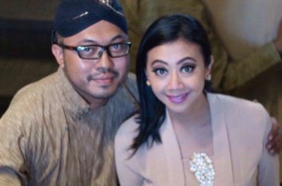 Ingin Persalinan Lancar, Asri Welas Gelar Tingkepan