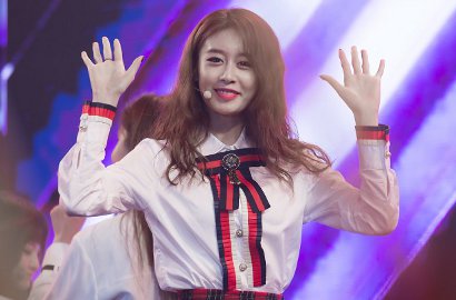 Lee Dong Gun Pacari Jo Yoon Hee, Fans Ramai-Ramai Hibur Jiyeon