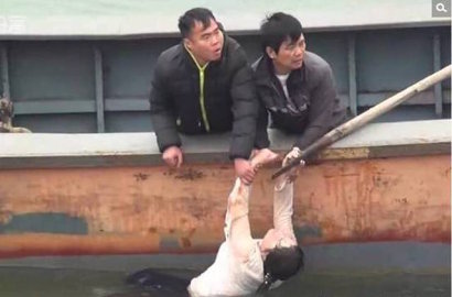 Pengennya Bunuh Diri di Sungai, Seorang Wanita 'Diselamatkan' Lemak Perut Sendiri