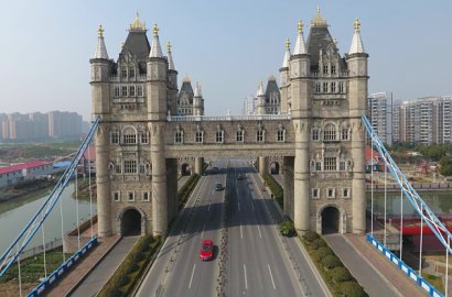 London Bridge KW Berhiaskan Emas Ini Malah Bikin Malu Rakyat Tiongkok, Kenapa?