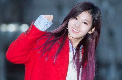 Kelewat Sibuk, Sana Twice Curhat Hanya Sempat Tidur 10 Menit