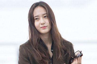 Cantik Pamer Rambut Panjang, Krystal Malah Digoda Mirip Suzzanna