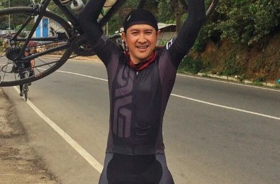 Biasa Macho, Agus Kuncoro Tampil Cantik Sukses Bikin Kaum Hawa Minder