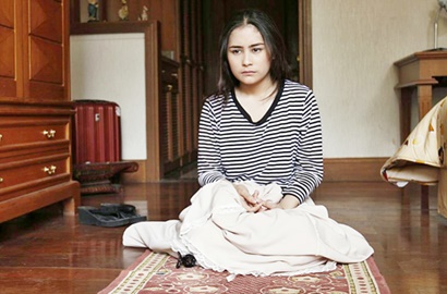 Proses Panjang Sampai Diteror Hantu, Poster 'Danur' Prilly Latuconsina Diganti