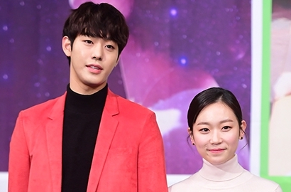 Awas Baper, Kim Seul Gi-Ahn Hyo Seop Ciuman Mesra di Poster 'Queen of Ring'