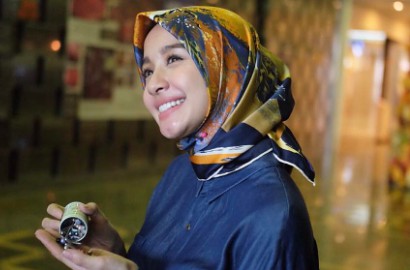Pamer Lagu Galau, Laudya Cynthia Bella Putus Karena Dibohongi Calon Suami?