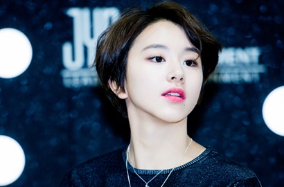 Tak Kalah Unyu, Rapper Ini Ternyata 'Kembaran' Chaeyoung