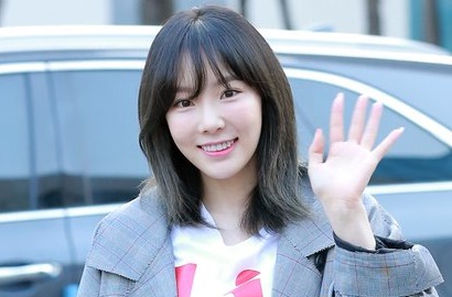 Spesial Bikin Sandwich Untuk Fans, Tae Yeon Tuai Pujian Netter