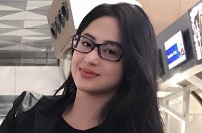 Bikin Netter Takjub, Inikah Bukti Dewi Persik Cantik Alami Tanpa Oplas?