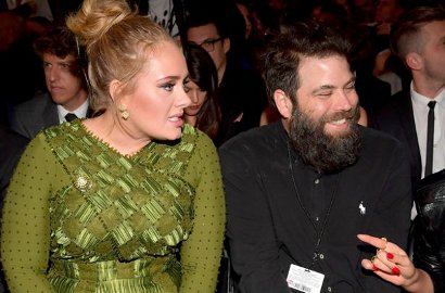 Adele Akhirnya Mengaku Telah Menikah dengan Simon Konecki