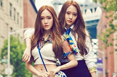 Selfie Bareng Keponakan di Foto Jadul Ini, Imut Jessica atau Krystal?