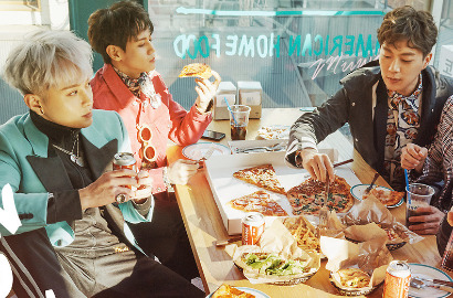 Highlight Siap Syuting di 'Weekly Idol', Curhat Comeback dan Konsep Baru?