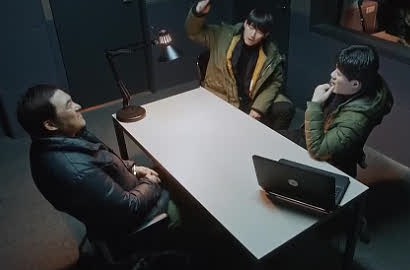 Drama Sukses, 'The Voice' Jang Hyuk Rencanakan Liburan Bersama