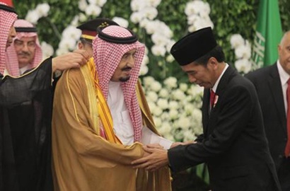 Bukan Berlian, Inilah Hadiah Istimewa dari Raja Salman Untuk Jokowi