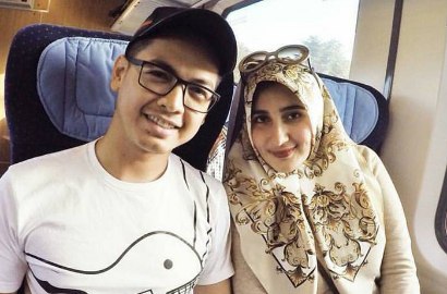 Tommy Kurniawan 'Nangis-Nangis' Usai Digugat Cerai, Istri Tanggapi Dingin