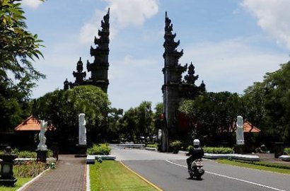 Tidak Seperti di Bogor, Bali Biarkan Patung Telanjang Selama Kunjungan Raja Salman