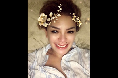 Tulis Sindiran Pedas, Nikita Mirzani 'Diserang' Fans Ayu Ting Ting