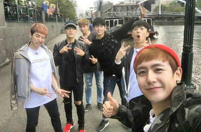 Kumpulkan Susu Sapi, Kocaknya Junho dan Member 2PM Lainnya di 'Wild Beat'