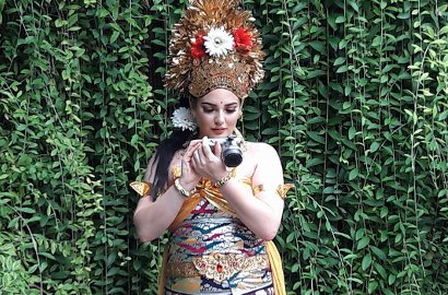 Bikin Heboh, Intip Cantiknya Putri Arab Pakai Baju Penari Bali Hingga Viral
