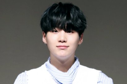 'Cupu' Hingga Kocak, Foto-Foto Lawas Suga Ini Bikin Fans Ngakak