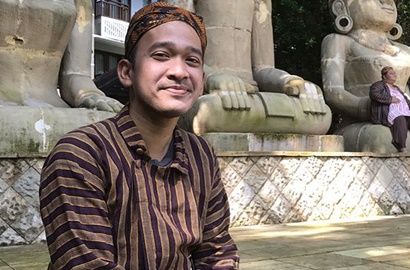 Kenang 40 Hari Meninggalnya Sang Ayah, Ruben Onsu Bikin Sedih Tulis Pesan Ini