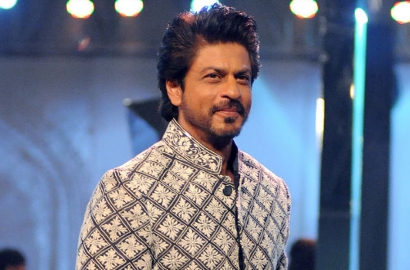 Aktris Ini Sebut Shahrukh Khan Selalu Beraroma Wangi, Benarkah?