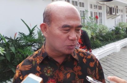 Berbahaya, Mendikbud Larang Siswa Lakukan 'Skip Challenge'